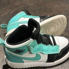 ナイキジョーダン ハイカットスニーカー 15センチの画像
