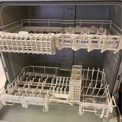 【極美品・値下げ可】2023年製 Panasonic 食器洗い乾燥機【値下げ可】の画像