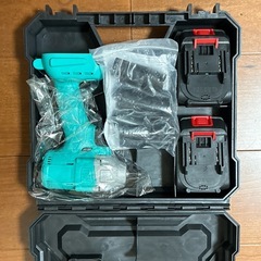 インパクトレンチ⭐️充電式 タイヤ交換 電動 正逆切替 大容量 バッテリー2個付の画像