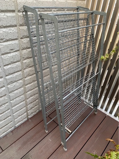 無印良品 中でも外でも使えるワイヤーラック折りたたみ式3段