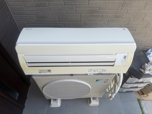 取り付け込みダイキン6畳エアコン