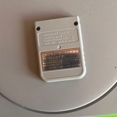 PlayStation本体　ソフト7本の画像
