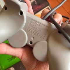PlayStation本体　ソフト7本の画像