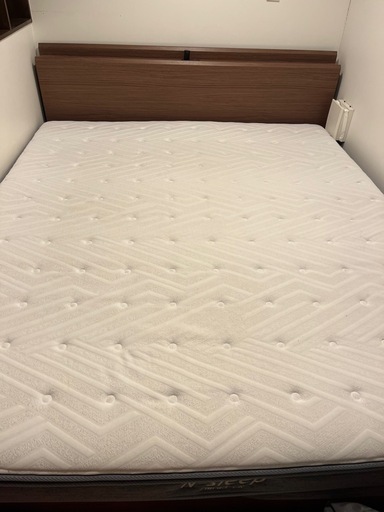 ニトリ エヌスリープマットレス クイーンサイズ