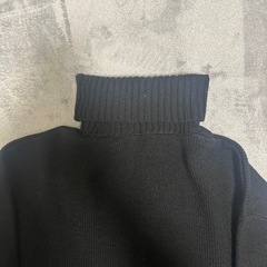ハイネックニットの画像