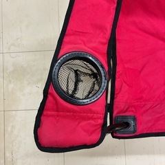 折りたたみ椅子の画像