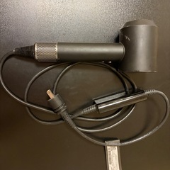 Dyson SUPERSONIC/収納スタンドの画像
