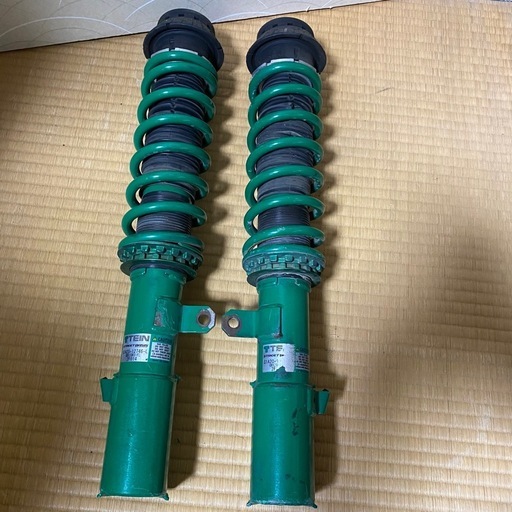 モビリオスパイク　車高調