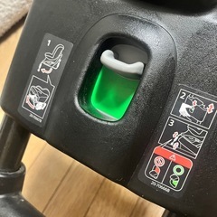 チャイルドシート　エールべべ　クルット4sの画像
