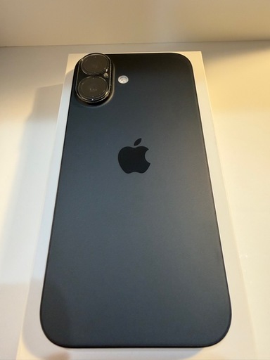 iPhone 16 128GB ブラック　［極美品］