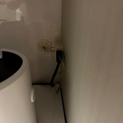 ホワイト木彫キッチンカウンターの画像