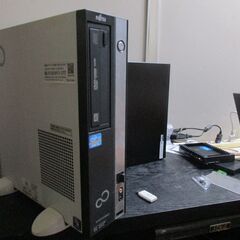 Fujitsu ESPRIMO D581/D Windows10の画像