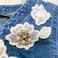 Chesty ビジュー 花柄刺繍 デニムワンピースの画像