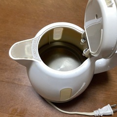 【お譲り先決定】 
T-fal 電気ケトル　0.8lの画像