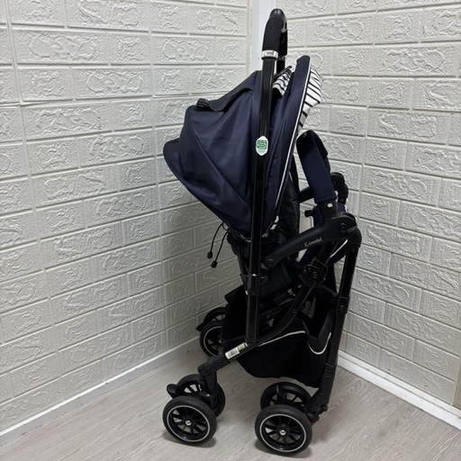 美品✨］ 手洗い清掃済み combi メチャカル ハンディオート4キャス 両