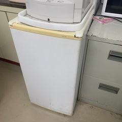 冷蔵庫　三洋　SANYO ジャンクの画像