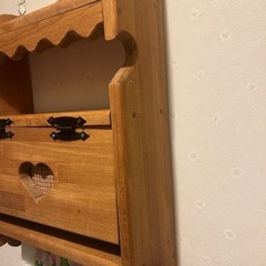 ★ハンドメイド★木製ハートモチーフ タオルラック★ハンガーの画像