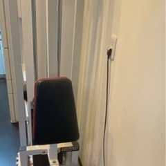 筋トレ器具　下半身高重量トレーニング の画像