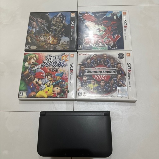 最終値下げ！【中古美品】任天堂スイッチ、3DSLL、カセットケース 最終値下げ！【中古美品】任天堂スイッチ、3DSLL、カセット