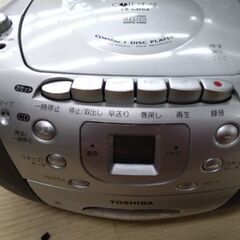 東芝　コンパクト　CDラジカセ　ラジオ　カセット　ラジカセの画像