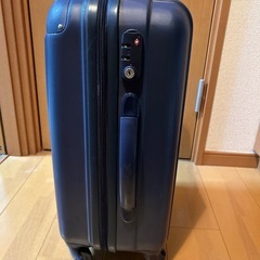 スーツケースの画像