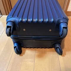 スーツケースの画像