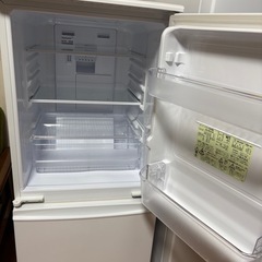 SHARP　冷蔵庫の画像