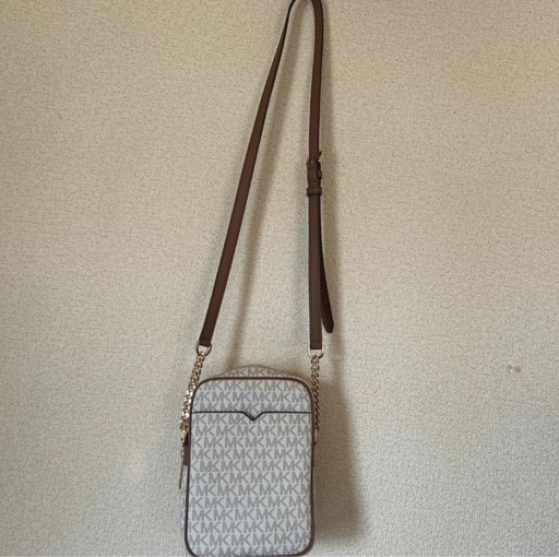 MICHAEL KORS ジェット セットノース サウス クロスボディ バッグ