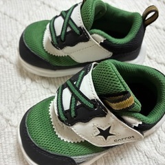 kidsスニーカーの画像