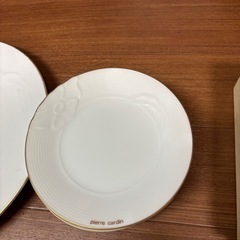 ピエールカルダン 皿 大×4  小×5の画像