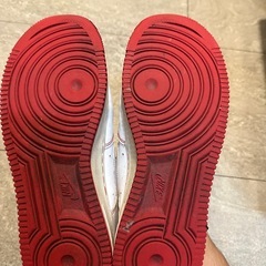 NIKEエアフォース1 レッドの画像