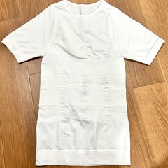【未使用】加圧シャツ メンズ 半袖 効果 ダイエット 加圧インナー トップス 着圧 下着 猫背 姿勢矯正 コンプレッション 補正下着 ダイエット 筋トレ 姿勢補正 腹部加圧　Ｌの画像