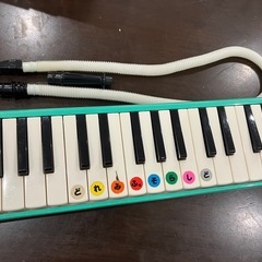 鍵盤ハーモニカ　小学校の画像