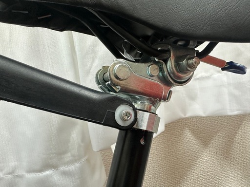 折りたたみ自転車　A-BIKE  　極小極軽　タイヤ10インチ　ノーパンクタイヤ　