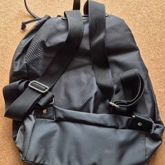 新品　レディース黒リュックの画像