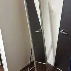 鏡の画像