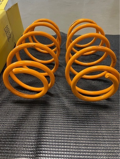 トヨタ　ベルタ　4WD用　zoom ダウンサス NCP96