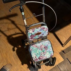 手押し車の画像