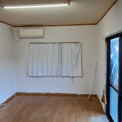宜野湾市宇地泊家賃３万円。外人住宅の離れのプレハブハウス。…