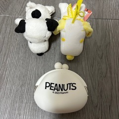 スヌーピー小銭入れとマスコットの画像