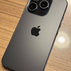iPhone15proブラックチタニウム 256GB　美品の画像