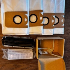 【ジャンク品】SwitchBot  K10+ アクセサリー付　ロボットそうじき掃除機の画像