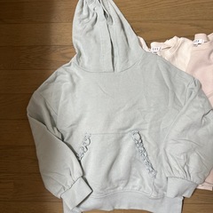 a.v.v トップス　の画像