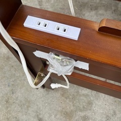 ベッドフレームの画像