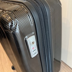 機内持ち込みスーツケースの画像