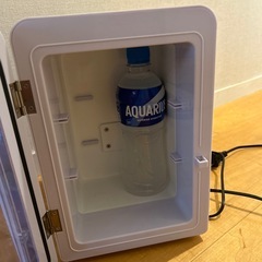 ミニ冷蔵庫の画像