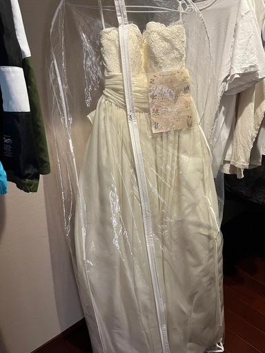 ウェディングドレス