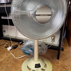 ハロゲンヒーターの画像