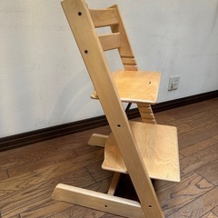 ストッケ　トリップトラップ
の画像