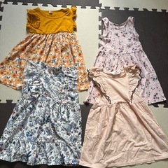 ワンピース100サイズの画像